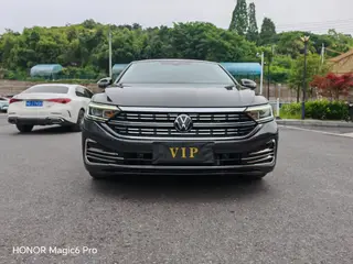Volkswagen Sagitar 2023 300TSI DSG Version transcendée extérieur photo 2 Volkswagen Sagitar 2023 300TSI DSG Version transcendée extérieur photo 2