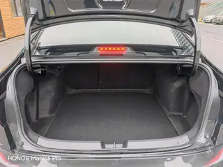 Volkswagen Sagitar 2023 300TSI DSG Version transcendée intérieur photo 18 Volkswagen Sagitar 2023 300TSI DSG Version transcendée intérieur photo 18
