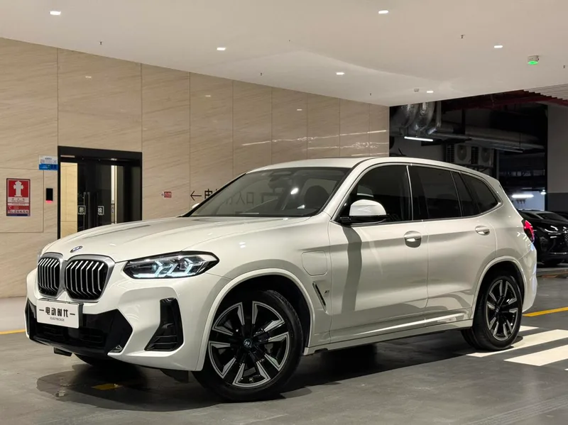 BMW iX3 2024 Leading Type exterior photo 1 BMW iX3 2024 Leading Type exterior photo 1