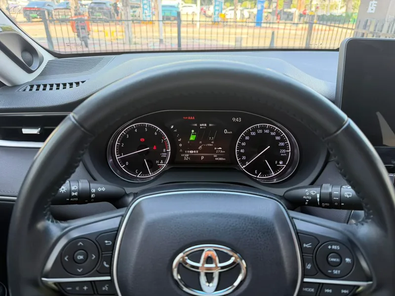 Toyota Venza 2022 2.0L CVT Two-wheel-drive Prestige Edition interior photo 12 Toyota Venza 2022 2.0L CVT Two-wheel-drive Prestige Edition interior photo 12