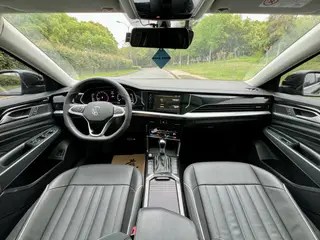 Volkswagen Passat 2021 330TSI Elite Edition interior photo 16 Volkswagen Passat 2021 330TSI Elite Edition interior photo 16
