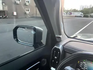 Jetour Shanhai Jietu Traveler C- DM 2024 1.5TD DHT 129km Версия с двумя приводами интерьер фото 12