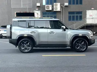 Jetour Shanhai Jietu Traveler C- DM 2024 1.5TD DHT 129km Версия с двумя приводами интерьер фото 16