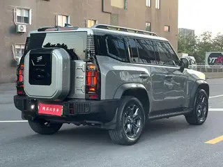 Jetour Shanhai Jietu Traveler C- DM 2024 1.5TD DHT 129km Версия с двумя приводами интерьер фото 18