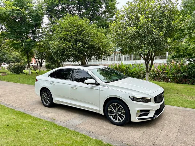 Geely Preface 2023 1.5T soaring version exterior photo 3 Geely Preface 2023 1.5T soaring version exterior photo 3