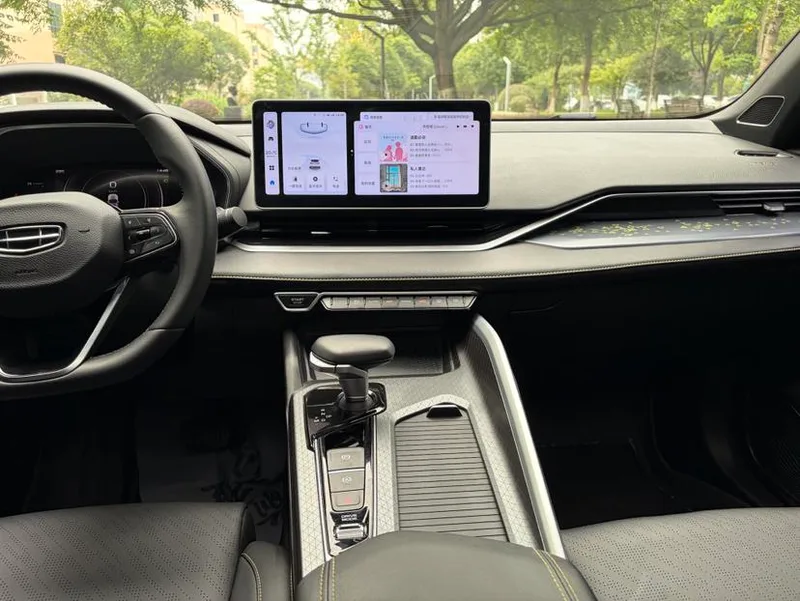 Geely Preface 2023 1.5T soaring version interior photo 10 Geely Preface 2023 1.5T soaring version interior photo 10