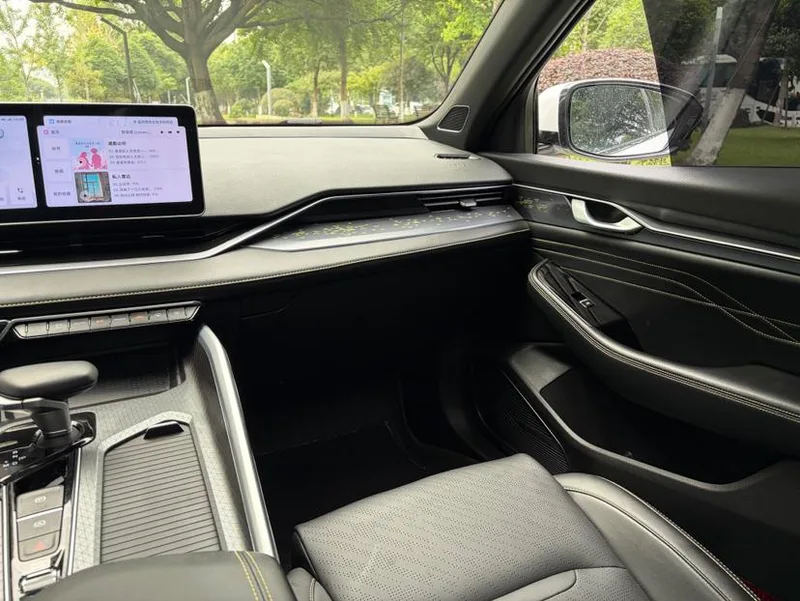 Geely Preface 2023 1.5T soaring version interior photo 11 Geely Preface 2023 1.5T soaring version interior photo 11