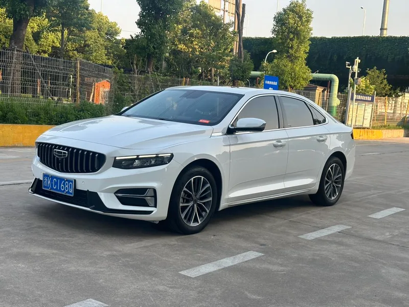 Geely Preface 2023 2.0T Type de luxe extérieur photo 1 Geely Preface 2023 2.0T Type de luxe extérieur photo 1