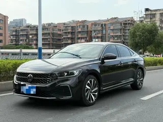 Volkswagen Passat 2022 330TSI Edición Star Elite