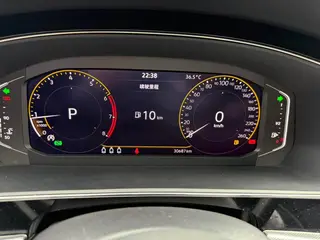 Volkswagen Passat 2022 330TSI Star Elite Edition interior photo 16 Volkswagen Passat 2022 330TSI Star Elite Edition interior photo 16