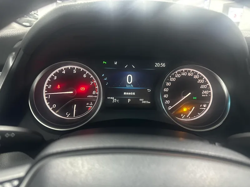 Toyota Camry 2023 2.0G Luxury Edition interior photo 8 Toyota Camry 2023 2.0G Luxury Edition interior photo 8