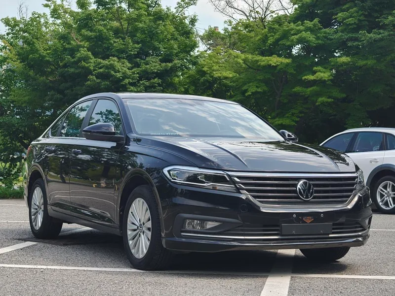 Volkswagen Lavida 2018 280TSI DSG Luxury Edition China V exterior photo 3 Volkswagen Lavida 2018 280TSI DSG Luxury Edition China V exterior photo 3