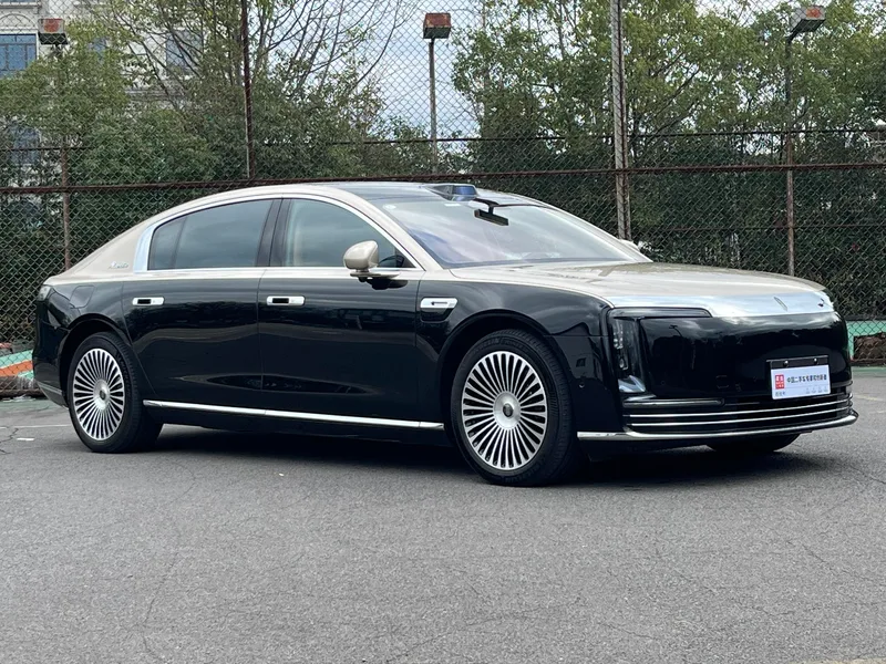 Maextro S800 2025 extended range Xingyao Premium Edition 5 seat exterior photo 3 Maextro S800 2025 extended range Xingyao Premium Edition 5 seat exterior photo 3