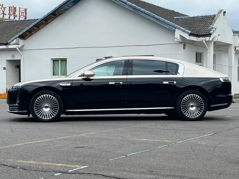 Maextro S800 2025 extended range Xingyao Premium Edition 5 seat exterior photo 4 Maextro S800 2025 extended range Xingyao Premium Edition 5 seat exterior photo 4