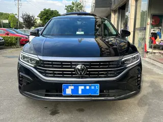 Volkswagen Passat 2023 Restyling 330TSI Luxury Edition exterior photo 2 Volkswagen Passat 2023 Restyling 330TSI Luxury Edition exterior photo 2