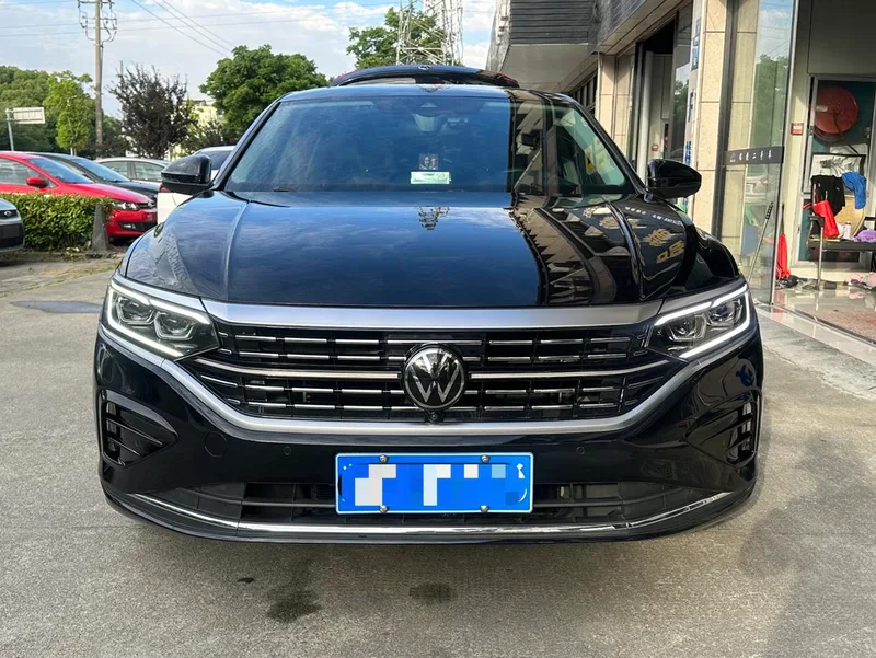 Volkswagen Passat 2023 Restyling 330TSI Luxury Edition exterior photo 2 Volkswagen Passat 2023 Restyling 330TSI Luxury Edition exterior photo 2