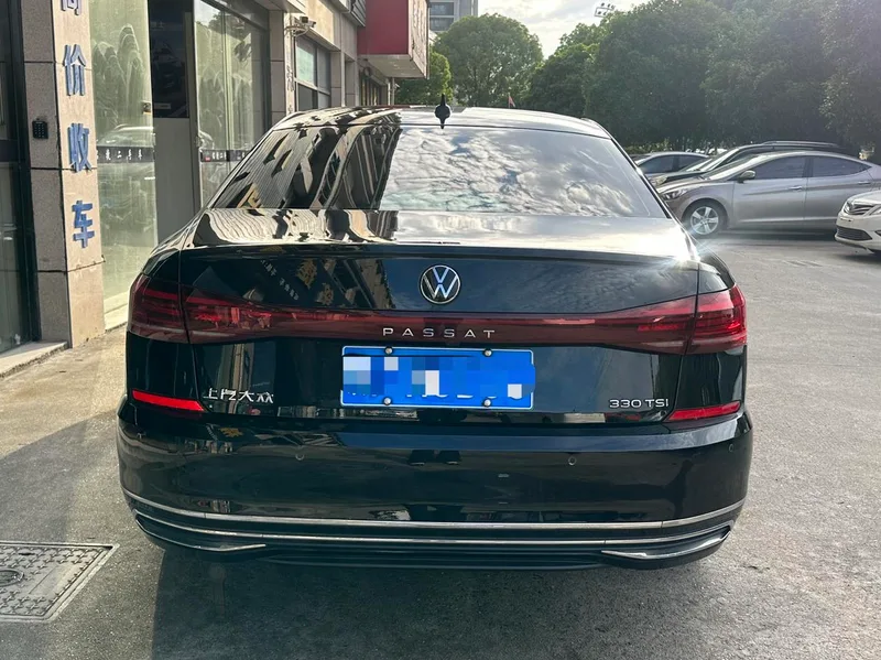 Volkswagen Passat 2023 Restyling 330TSI Luxury Edition exterior photo 5 Volkswagen Passat 2023 Restyling 330TSI Luxury Edition exterior photo 5
