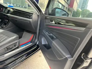 Volkswagen Passat 2023 Restyling 330TSI Luxury Edition interior photo 11 Volkswagen Passat 2023 Restyling 330TSI Luxury Edition interior photo 11
