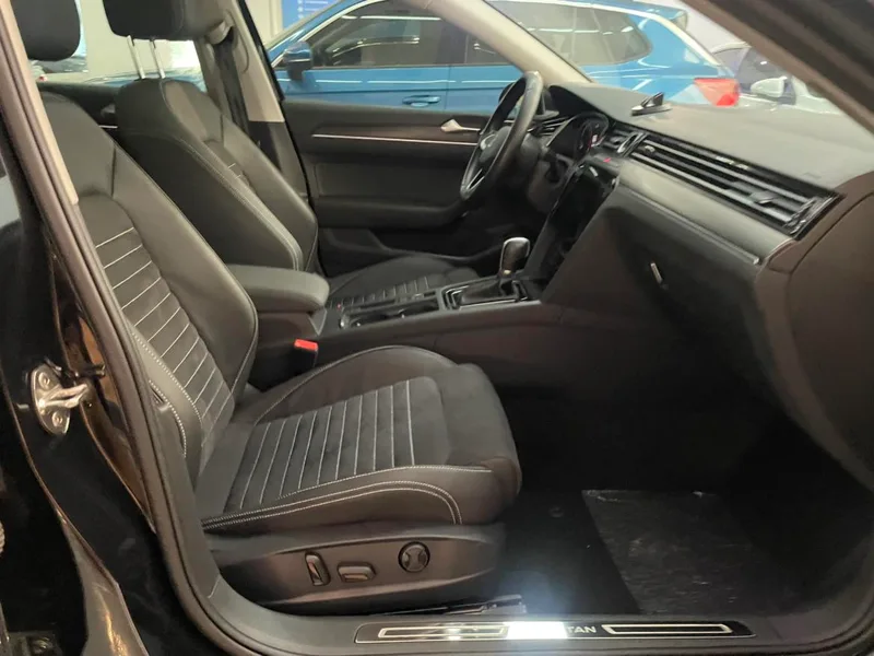 Volkswagen Magotan 2023 200 Ten thousand commemorative edition 330TSI DSG Luxury type interior photo 10 Volkswagen Magotan 2023 200 Ten thousand commemorative edition 330TSI DSG Luxury type interior photo 10