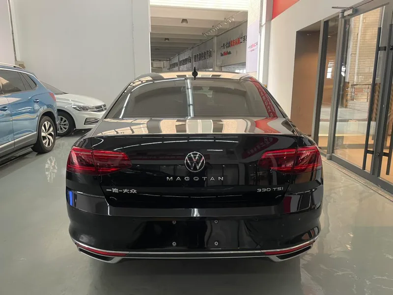 Volkswagen Magotan 2023 200 Ten thousand commemorative edition 330TSI DSG Luxury type interior photo 15 Volkswagen Magotan 2023 200 Ten thousand commemorative edition 330TSI DSG Luxury type interior photo 15