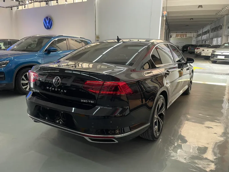 Volkswagen Magotan 2023 200 Ten thousand commemorative edition 330TSI DSG Luxury type interior photo 16 Volkswagen Magotan 2023 200 Ten thousand commemorative edition 330TSI DSG Luxury type interior photo 16