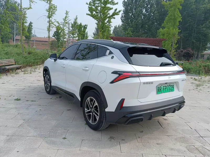 Jetour Shanhai L6 2024 1.5TD DHT MAX interior photo 7 Jetour Shanhai L6 2024 1.5TD DHT MAX interior photo 7