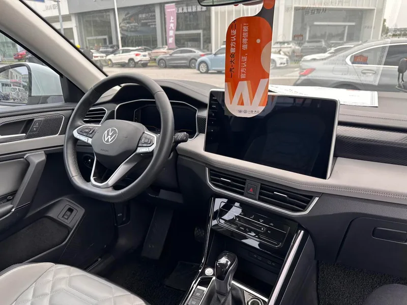Volkswagen Tayron 2023 300TSI Two-wheel drive luxury Plus Advanced version interior photo 11 Volkswagen Tayron 2023 300TSI Two-wheel drive luxury Plus Advanced version interior photo 11