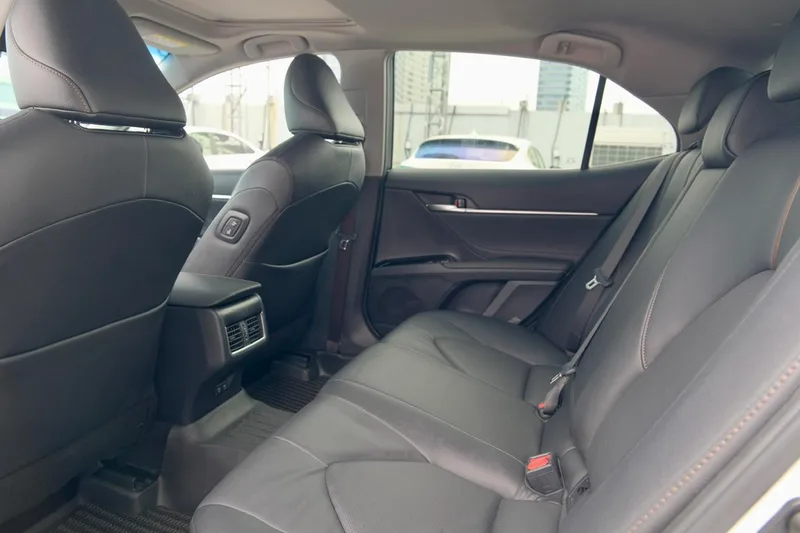 Toyota Camry 2021 2.0G Luxury Edition interior photo 9 Toyota Camry 2021 2.0G Luxury Edition interior photo 9