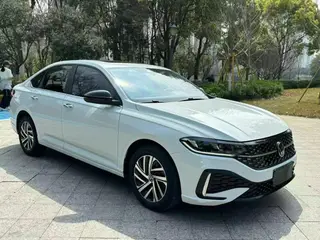 Volkswagen Lavida 2023 300TSI DSG Edición de cielo estrellado exterior foto 3 Volkswagen Lavida 2023 300TSI DSG Edición de cielo estrellado exterior foto 3