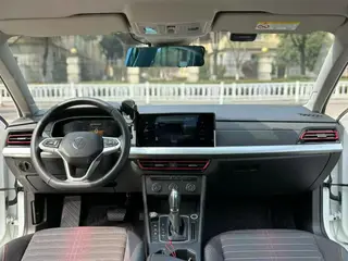 Volkswagen Lavida 2023 300TSI DSG Edición de cielo estrellado interior foto 6 Volkswagen Lavida 2023 300TSI DSG Edición de cielo estrellado interior foto 6