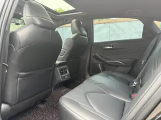 Toyota Avalon 2022 2.0L Luxury Edition interior photo 9 Toyota Avalon 2022 2.0L Luxury Edition interior photo 9
