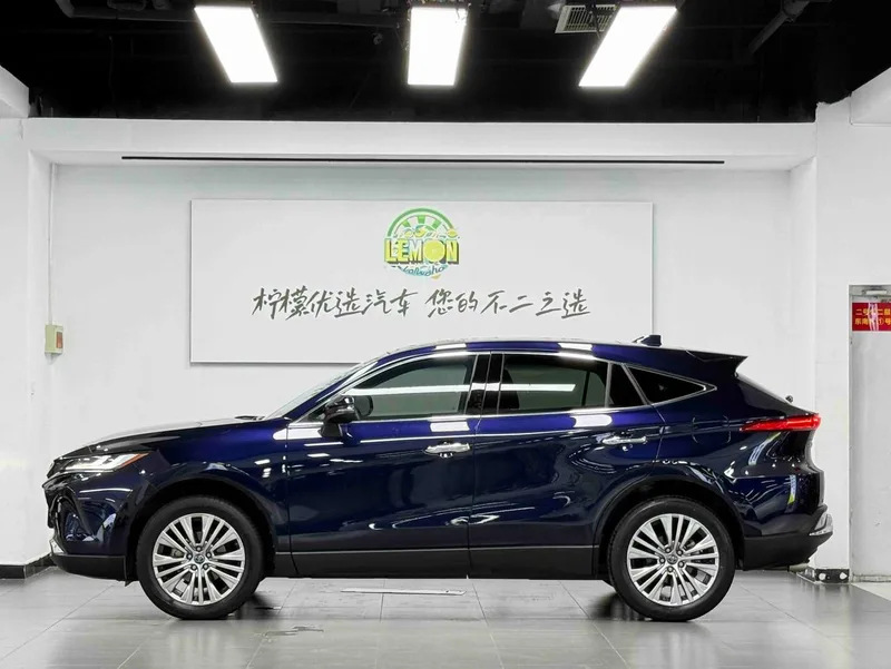 Toyota Harrier 2022 2.0L CVT Version haut de gamme à deux roues motrices extérieur photo 7 Toyota Harrier 2022 2.0L CVT Version haut de gamme à deux roues motrices extérieur photo 7