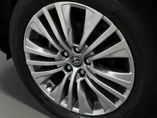 Toyota Harrier 2022 2.0L CVT Version haut de gamme à deux roues motrices extérieur photo 8 Toyota Harrier 2022 2.0L CVT Version haut de gamme à deux roues motrices extérieur photo 8