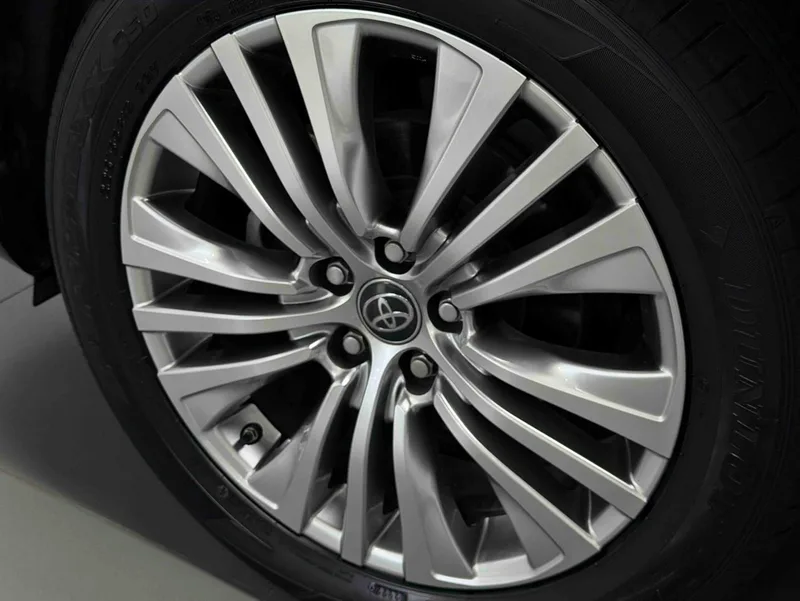 Toyota Harrier 2022 2.0L CVT Version haut de gamme à deux roues motrices extérieur photo 8 Toyota Harrier 2022 2.0L CVT Version haut de gamme à deux roues motrices extérieur photo 8