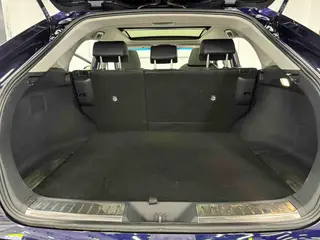 Toyota Harrier 2022 2.0L CVT Version haut de gamme à deux roues motrices intérieur photo 12 Toyota Harrier 2022 2.0L CVT Version haut de gamme à deux roues motrices intérieur photo 12