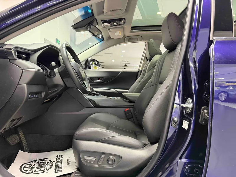 Toyota Harrier 2022 2.0L CVT Version haut de gamme à deux roues motrices intérieur photo 16 Toyota Harrier 2022 2.0L CVT Version haut de gamme à deux roues motrices intérieur photo 16