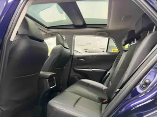 Toyota Harrier 2022 2.0L CVT Version haut de gamme à deux roues motrices intérieur photo 17 Toyota Harrier 2022 2.0L CVT Version haut de gamme à deux roues motrices intérieur photo 17