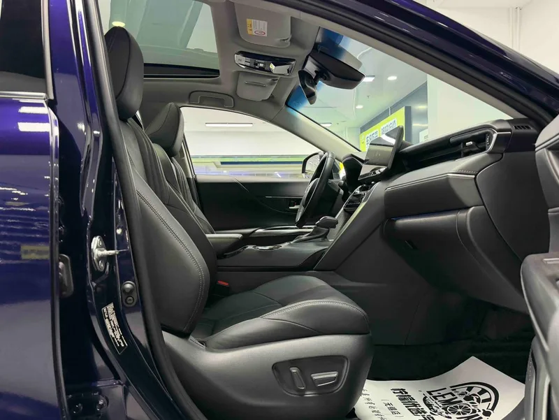 Toyota Harrier 2022 2.0L CVT Version haut de gamme à deux roues motrices intérieur photo 19 Toyota Harrier 2022 2.0L CVT Version haut de gamme à deux roues motrices intérieur photo 19