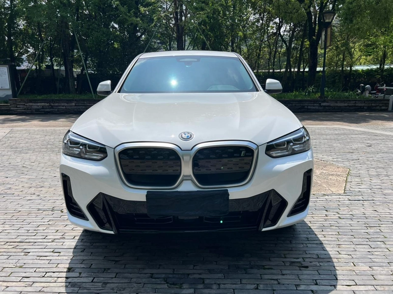 BMW iX3 2024 Leading Type exterior photo 2 BMW iX3 2024 Leading Type exterior photo 2