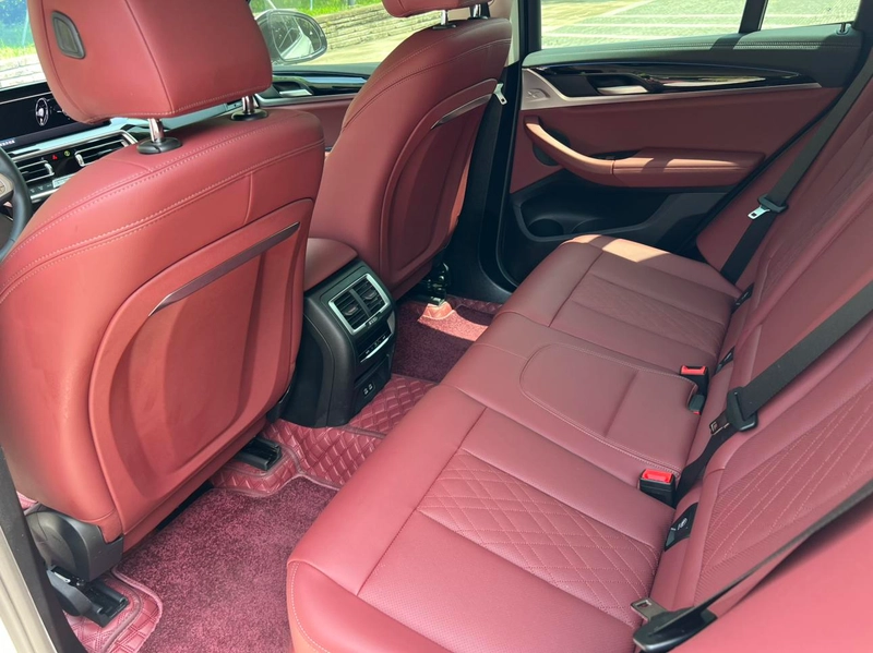 BMW iX3 2024 Leading Type interior photo 9 BMW iX3 2024 Leading Type interior photo 9