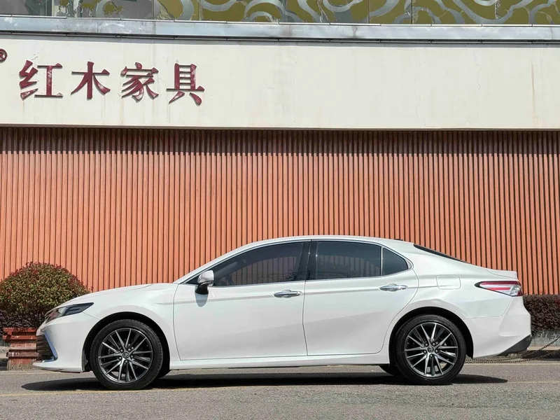 Toyota Camry 2021 2.0G Luxury Edition exterior photo 3 Toyota Camry 2021 2.0G Luxury Edition exterior photo 3