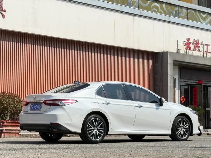 Toyota Camry 2021 2.0G Luxury Edition exterior photo 6 Toyota Camry 2021 2.0G Luxury Edition exterior photo 6