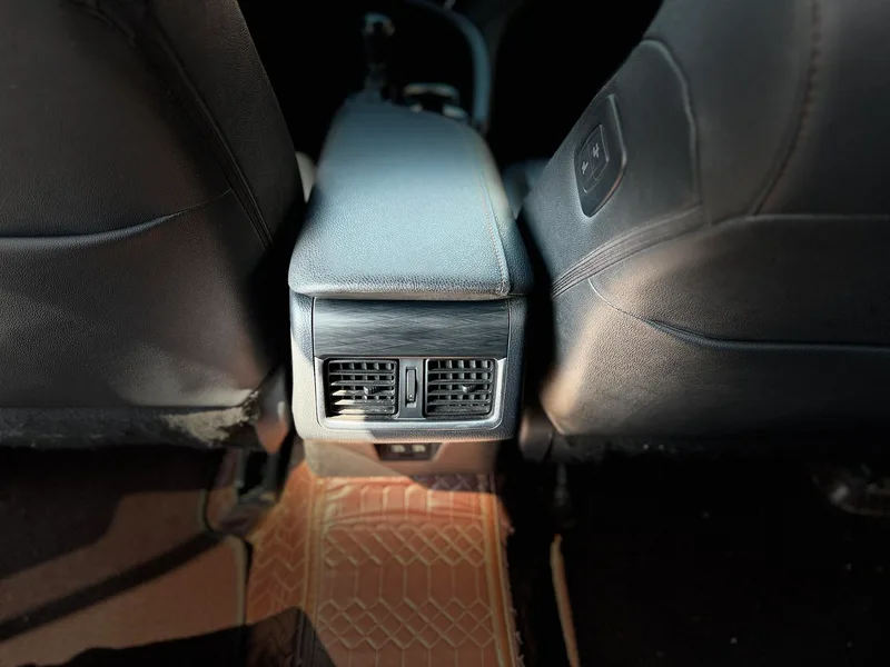 Toyota Camry 2021 2.0G Luxury Edition interior photo 11 Toyota Camry 2021 2.0G Luxury Edition interior photo 11