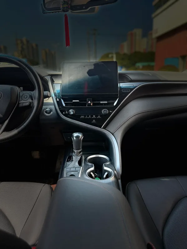 Toyota Camry 2021 2.0G Luxury Edition interior photo 12 Toyota Camry 2021 2.0G Luxury Edition interior photo 12