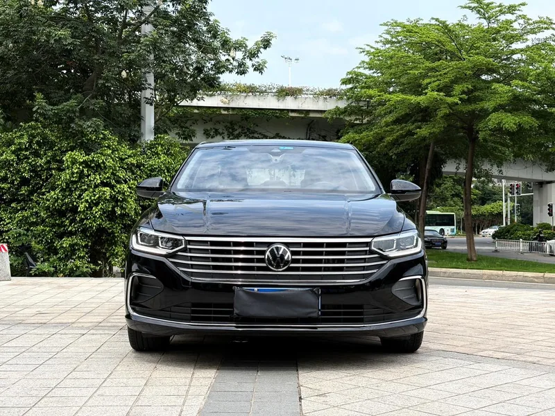 Volkswagen Lavida 2023 Restyling 1.5L Automatic Five Million Edition exterior photo 2 Volkswagen Lavida 2023 Restyling 1.5L Automatic Five Million Edition exterior photo 2