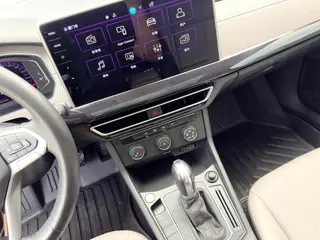 Volkswagen Lavida 2023 Restyling 1.5L Automatic Five Million Edition interior photo 9 Volkswagen Lavida 2023 Restyling 1.5L Automatic Five Million Edition interior photo 9