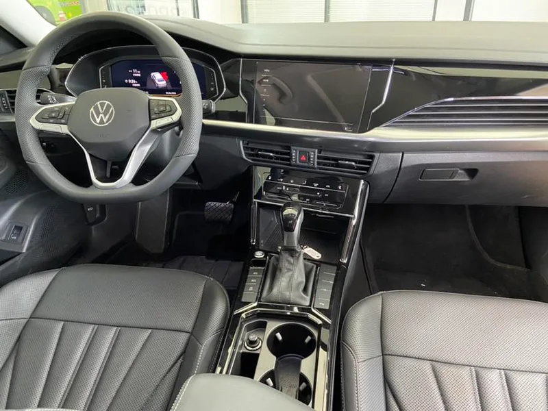 Volkswagen Passat 2025 outstanding 380TSI Longteng Edition exterior photo 6 Volkswagen Passat 2025 outstanding 380TSI Longteng Edition exterior photo 6