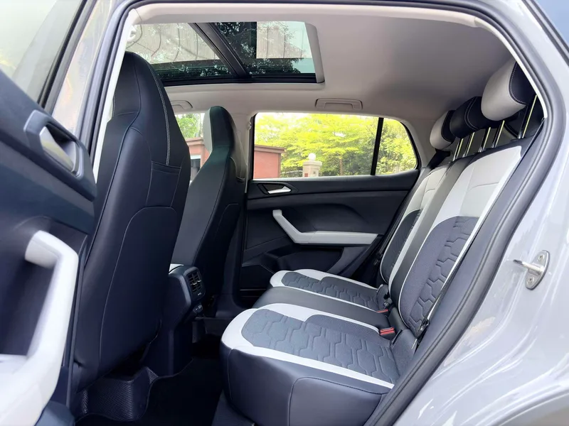 Volkswagen Tharu 2025 New talent 1.5L Sharp Edition interior photo 6 Volkswagen Tharu 2025 New talent 1.5L Sharp Edition interior photo 6