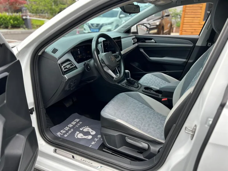 Volkswagen Lavida 2023 280TSI DSG Full escape version exterior photo 4 Volkswagen Lavida 2023 280TSI DSG Full escape version exterior photo 4