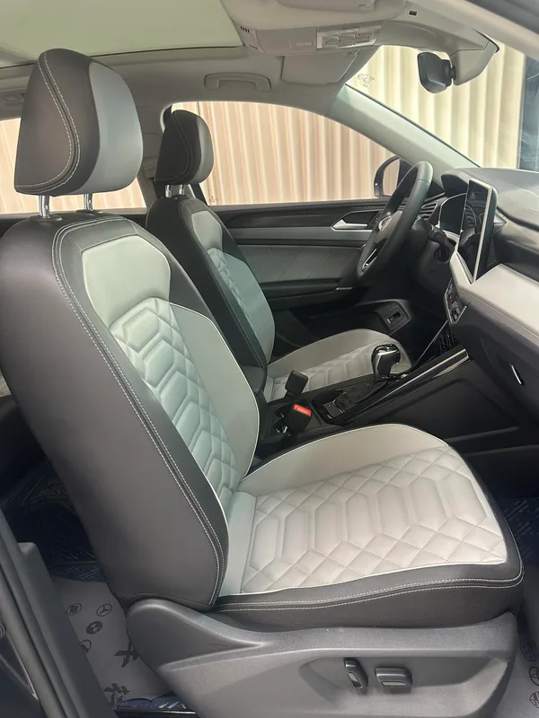Volkswagen Tayron 2023 280TSI Two-wheel drive luxury Plus Advanced version interior photo 11 Volkswagen Tayron 2023 280TSI Two-wheel drive luxury Plus Advanced version interior photo 11